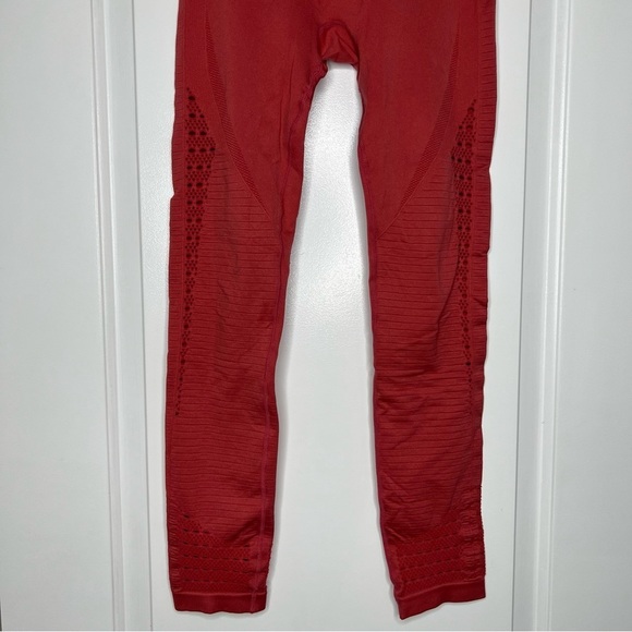 Gymshark Energy Seamless Legging size small - Picture 3 of 7